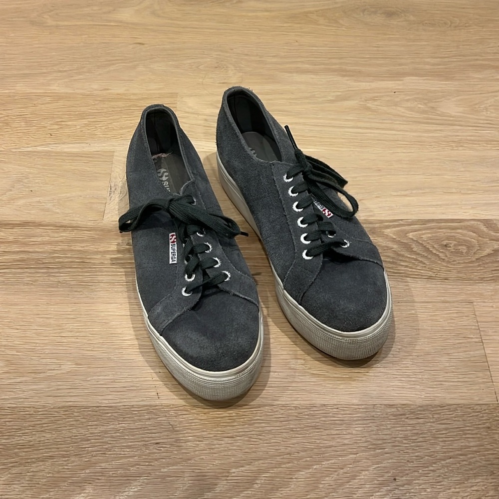 Superga good condition